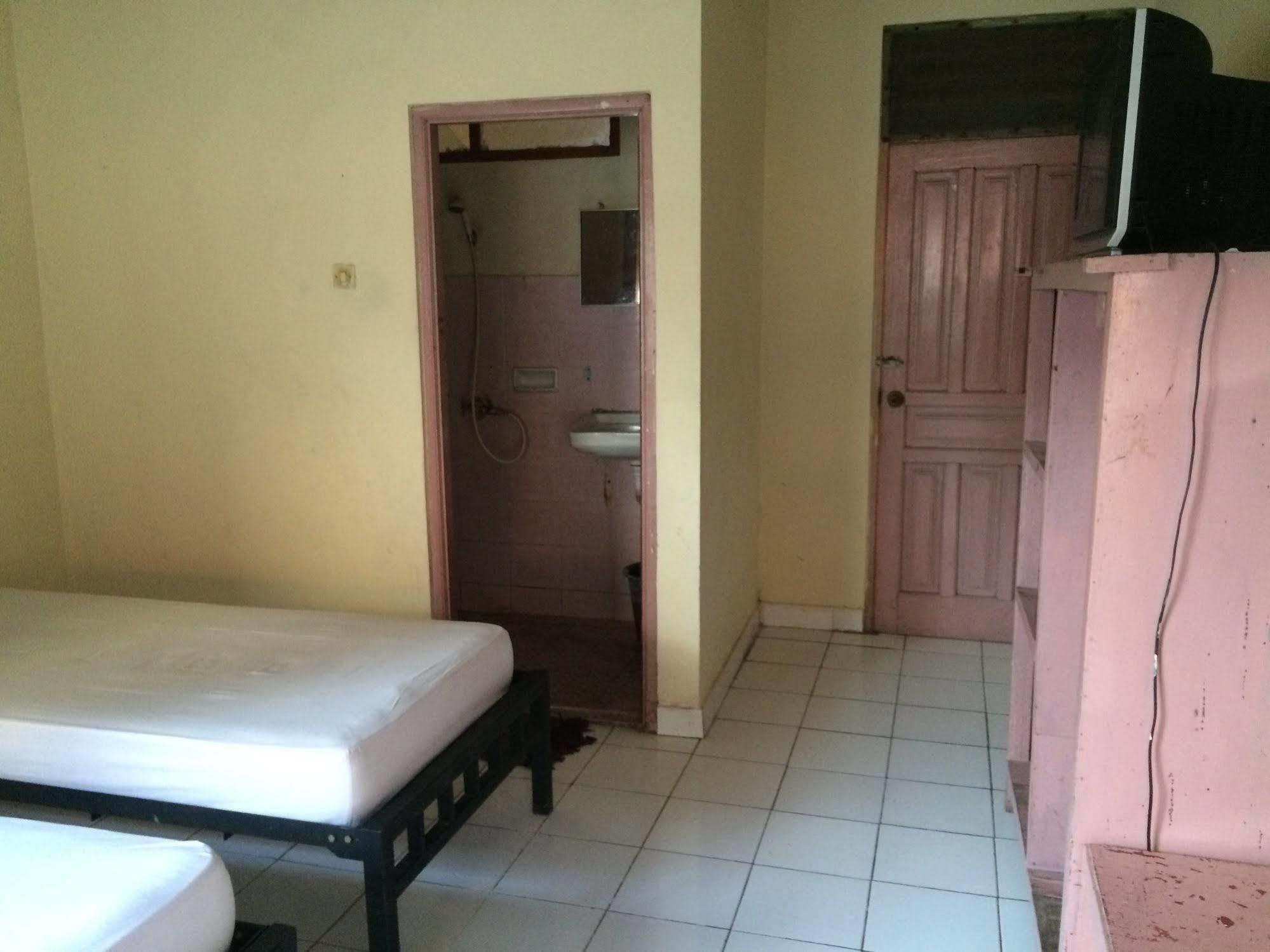 Rita Za Hotel Кута Екстер'єр фото